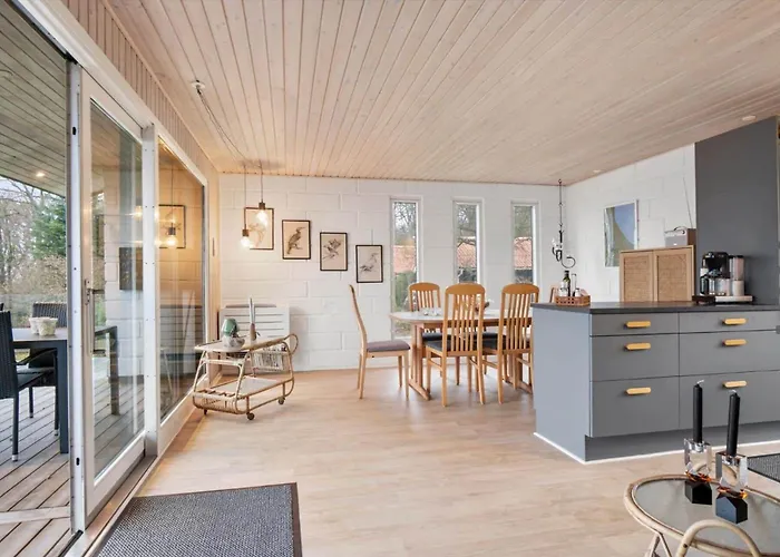 Fy404-middelfart-klintholmvej-62 * Vejlbyskov